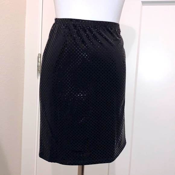 Epilogue Black Sequin Mini Skirt - Picture 4 of 8